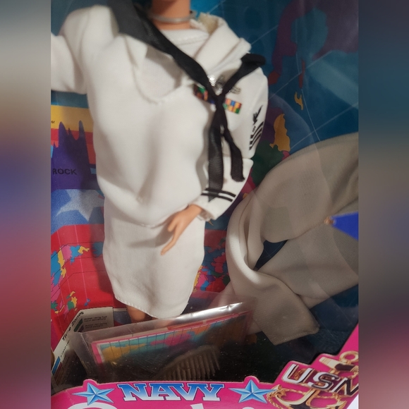 1990 Navy Barbie Stars n Stripes (Vintage Military Dolls) 122 - Picture 10 of 10